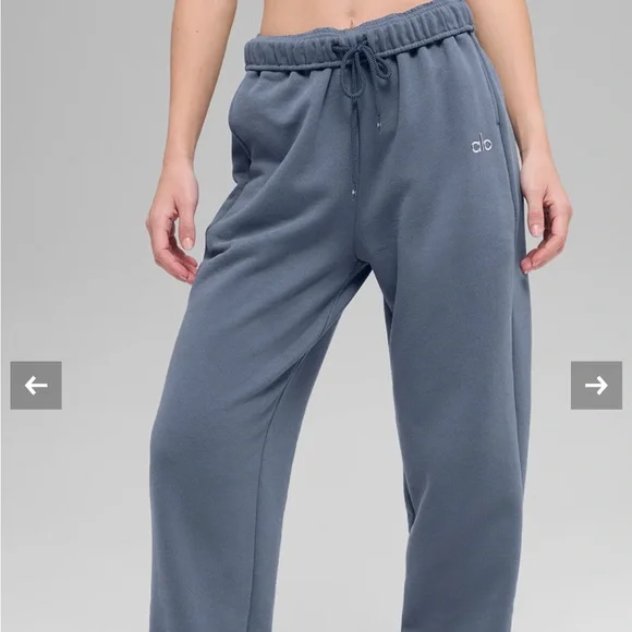 Alo Accolade Sweatpants Bluestone - Picture 2 of 3